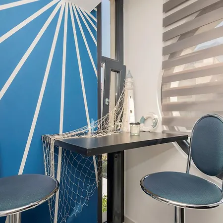 1 Bedroom Amazing In *